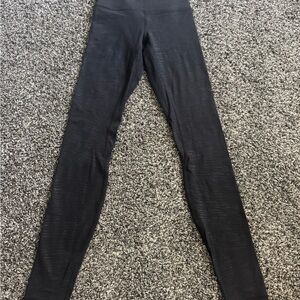 Lululemon Align High-Rise Pant 28” in a black zebra print